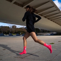 Chaussettes de course pour hommes personnalisées de haute qualité, faible MOQ, chaussettes de compression professionnelles pour la course sur sentier, anti-ampoules, pour la course et le cyclisme