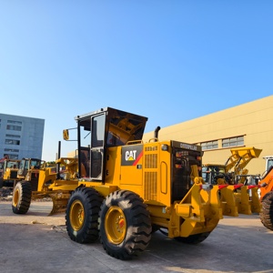 รถเกรดเดอร์ CAT 140H มือสอง สภาพดีเยี่ยม ห้องโดยสารกว้างขวางพร้อมเครื่องปรับอากาศ ทนทานต่อการสึกหรอ บำรุงรักษาง่าย มีสินค้าในสต็อก - Product Image 2