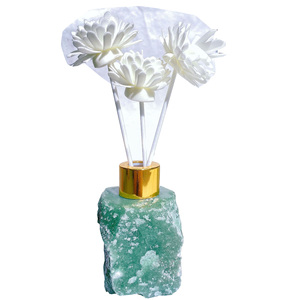 Cristal brut Rose Quartz Aventurine Reed Diffuseur Bouteille Vide Rugueux Gemme Arôme Huile Essentielle Diffuseur Bouteille - Product Image 1