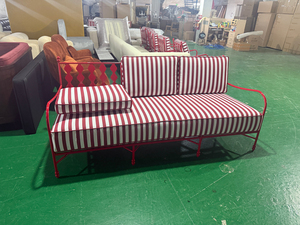 Sofá de Jardín Moderno Disen, Rojo, para Exteriores, con Estructura Metálica Resistente, Tela Exterior a Rayas, Desmontable, Personalizable - Product Image 6