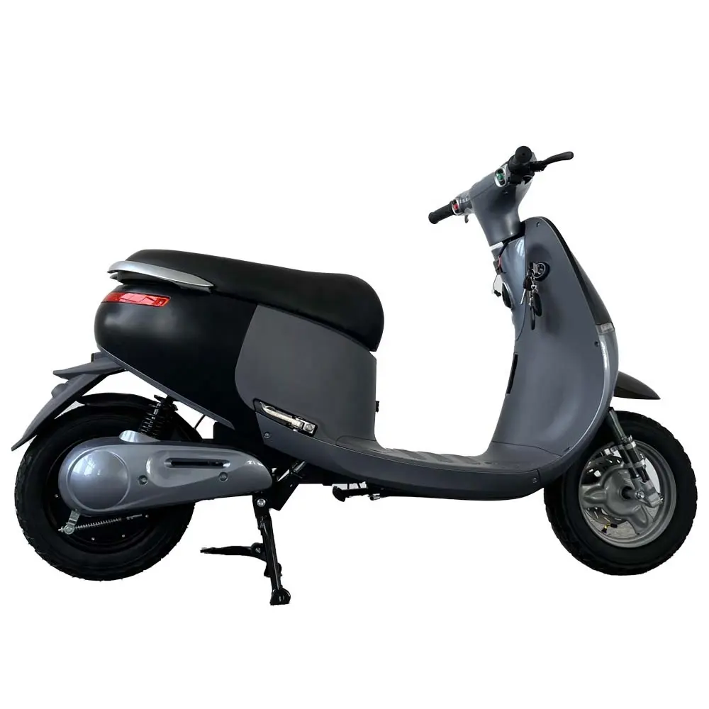 Toptan 72V 32Ah elektrikli MOTO SCOOTER araç MOPED motosiklet toptan yetişkin ev scooter motor döngüsü moped scooter