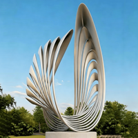 Grande sculpture d'aigle en acier inoxydable moderne, finition miroir, couleur personnalisée, art abstrait pour l'aménagement paysager extérieur et les jardins
