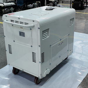 Générateur diesel silencieux 7000, puissance maximale 5,5 kW, monophasé/triphasé, démarrage électrique, capot insonorisé - Product Image 3