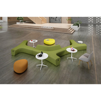 Canapé modulaire contemporain haut de gamme, structure robuste en bois massif, revêtement en tissu chenille doux, haute densité, pour bureau