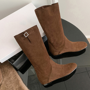 Nuovi Arrivi 2026: Stivali Invernali da Donna in Pelle Scamosciata Comodi e Classici con Fibbia sulla Parte Superiore del Gambaletto - Product Image 1
