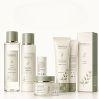 Étiquette personnalisée de haute qualité en rouleau adhésif amovible pour flacon de lotion, étiquette de produit de soin de la peau