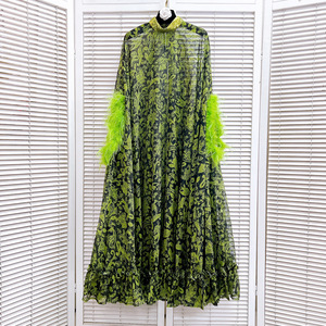 Abito lungo Casual donna estate primavera nuovo Design alla moda manica a pipistrello con stampa a <span class=keywords><strong>fiori</strong></span> piume larghe Vintage