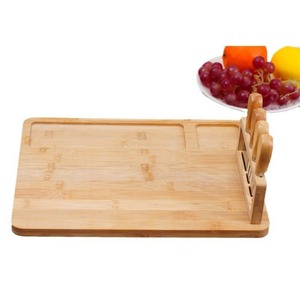 ชุดเขียงไม้ไผ่พร้อมที่วางมีดสำหรับใช้ในครัว - Product Image 5