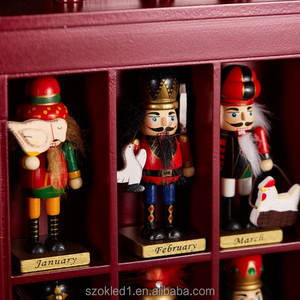 Vente en gros de figurines en bois bon marché 12 mois Maison de Noël Collection artistique Décorations Ornement <span class=keywords><strong>Soldat</strong></span> <span class=keywords><strong>Casse</strong></span>-<span class=keywords><strong>Noisette</strong></span> de luxe - Product Image 4