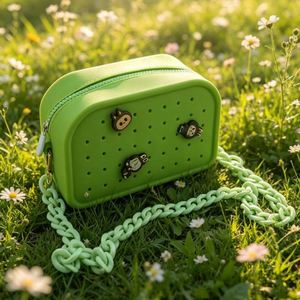 Sacs à bandoulière de maquillage portables à grande capacité, à la mode, en silicone, résistants à l'eau, avec fermeture éclair, poignée souple, pour hommes et femmes - Product Image 2
