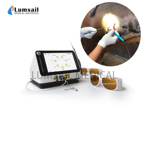 Máquina <span class=keywords><strong>de</strong></span> Cirugía Láser Veterinaria con Diodo para Dermatología en Animales Pequeños y Caballos - Product Image 1