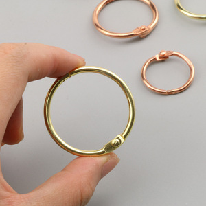 ห่วงใส่โน้ตบุ๊คทรงหลวมมีห่วงใส่บัตรโลหะฟรีสำหรับนักเรียนที่สร้างสรรค์ - Product Image 5