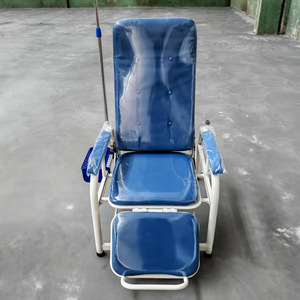 Chaise d'infusion Yizhuokang PHY01 bleue en métal avec support pour les jambes pour usage hospitalier - Product Image 1