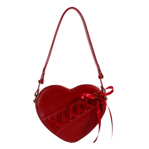 Nuove Borse a Tracolla Trendy 2025 in Pelle PU per Donne, Borsette a Forma di Cuore Rosse con Nastro - Product Image 1