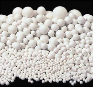 Bola de alúmina microcristalina de cerámica resistente al desgaste 95% de alta calidad del fabricante de <span class=keywords><strong>China</strong></span> - Product Image 2