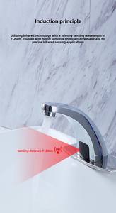 Grifos eléctricos <span class=keywords><strong>infrarrojos</strong></span> inteligentes con Sensor de diseño moderno completamente automático, dispensador de agua fría y caliente, <span class=keywords><strong>lavabo</strong></span> de baño montado en cubierta - Product Image 4
