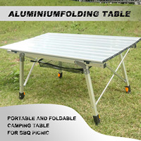Table de pique-nique pliable portable d'extérieur avec hauteur réglable, plateau en aluminium enroulable, couche en maille