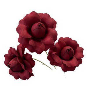 ดอกกุหลาบประดิษฐ์แบบก้านเดี่ยว สีโมรันดี สำหรับตกแต่งผนังงานแต่งงาน - Product Image 3