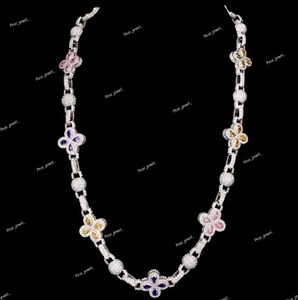 Collier en moissanite florale de luxe élégant de qualité supérieure, en argent 925 multicolore, pour occasions spéciales, disponible à la vente - Product Image 3