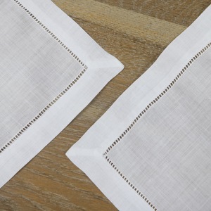 <span class=keywords><strong>Serviette</strong></span> <span class=keywords><strong>de</strong></span> <span class=keywords><strong>table</strong></span> en lin 100% blanc uni, <span class=keywords><strong>serviette</strong></span> <span class=keywords><strong>de</strong></span> <span class=keywords><strong>table</strong></span> pour restaurant, <span class=keywords><strong>serviette</strong></span> <span class=keywords><strong>de</strong></span> <span class=keywords><strong>table</strong></span> pour dîner, 20''x20'', point d'ourlet, <span class=keywords><strong>serviette</strong></span> <span class=keywords><strong>de</strong></span> <span class=keywords><strong>table</strong></span> pour mariage - Product Image 5