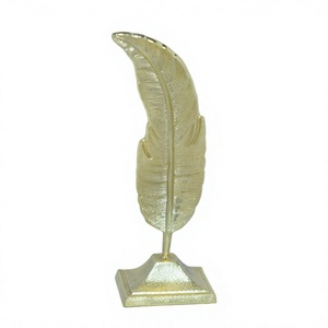 Grande sculpture en feuille d'or Art Décoration de maison et de bureau Taille personnalisable Fournitures d'événement de mariage Sculpture décorative Dernières - Product Image 1
