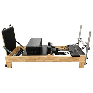 Ensemble de machine de Pilates Reformer en bois de chêne pour studio, avec boîte de siège réglable et planche de saut, noir - Product Image 2