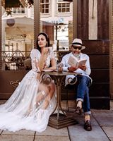 Robe de mariée longue en tulle doux avec des manches bouffantes et des appliques en dentelle sexy pour la nuit de noces