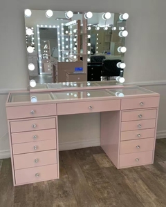 Toeletta da Camera da Letto di Lusso Stile Moderno all'Ingrosso con Specchio a LED Stile Nordico - Product Image 3