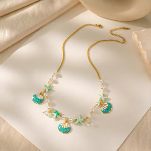 Elegante Collana con Stella Marina in Acciaio Inossidabile Placcato Oro per Donne, Ideale per Viaggi, Spiaggia e Matrimoni - Product Image 4
