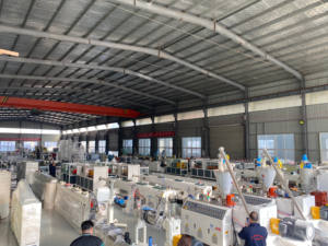 Mesin manufaktur pipa PPR PE Multi lapisan sistem produksi mesin pembuat plastik canggih - Product Image 3