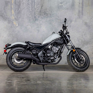 มอเตอร์ไซค์ครุยเซอร์รุ่นใหม่ ปี 2026 Rebel 300 ระบบคลัตช์ไฟฟ้า - Product Image 1