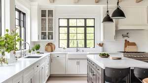 2024 High End Solid Wood Classical <b>Kitchen</b> <b>Cabinet</b> Luxury Shaker Style Modular Custom <b>Kitchen</b> <b>Cabinet</b> - Product Image 2