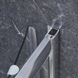 Bagno con doccia in vetro bianco per uso domestico - Product Image 6