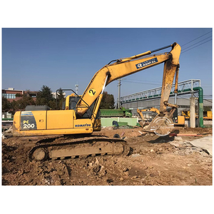 รถขุดตีนตะขาบ Komatsu PC200-8 มือสองของแท้จากญี่ปุ่น น้ำหนัก 20 ตัน ระบบไฮดรอลิก ขาย - Product Image 1