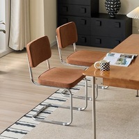 Chaise de salle à manger antique de style médiéval, non pliable, avec dossier rembourré et design arqué, pour mobilier de maison et salle à manger