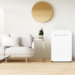Mini-réfrigérateur UK Husky SC-130R en ABS, capacité 112L, rouge, pour la maison, économe en énergie, décoration de scène pour influenceurs, style Ins - Product Image 5