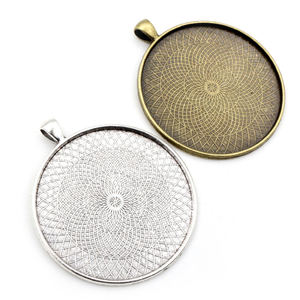 패션 45mm 50mm 58mm 내부 크기 골동품 실버 도금 청동 클래식 스타일 카보 숑베이스 설정 참 펜던트 - Product Image 2