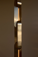 Commandes d'échantillons bienvenues, Luminaire suspendu linéaire en métal sur mesure, Décoration minimaliste, Lustre LED pour escalier