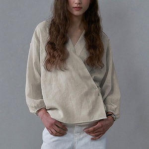 Camicetta da <span class=keywords><strong>Donna</strong></span> Enyami in <span class=keywords><strong>Lino</strong></span> Plissettato Comoda e Ampia con Bottoni Maniche Lunghe a Lanterna Arricciata Asimmetrica da Spiaggia - Product Image 6