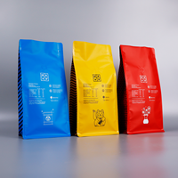Sac de café personnalisé imprimé à fond carré avec fermeture à glissière intégrée en feuille d'aluminium à fond plat avec valve et logo
