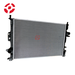 Nhà Máy Giá xe phụ tùng ô tô xe tản nhiệt lõi nước làm mát tản nhiệt cho Land Rover OE lr006715 31368082 lr039530 lr070463 - Product Image 1