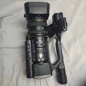 กล้องคุณภาพสูง HXR-NX3 NXCAM สำหรับบันทึกภาพงานแต่งงานและงานอีเว้นท์ - Product Image 2