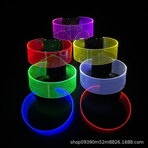 Pulsera magnética luminosa de TPU transparente fluorescente para conciertos y accesorios de animación. - Product Image 5