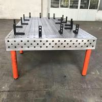 Table de soudage avec trous / Fixation modulaire pour soudage / Table de soudage industrielle / Table de soudage à gabarit / Banc de travail de soudage