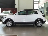 Voitures d'occasion 2024 T-CROSS 1.5L SUV automatique - Faible kilométrage Excellent état - Véhicule qualifié pour l'exportation en Chine