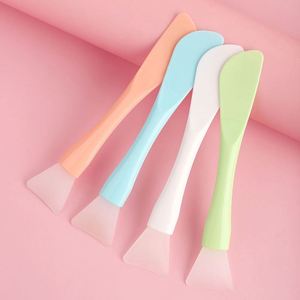 Double-<b>Head</b> Scraper DIY Face Beauty Tool Silicone Facial Mask Brush Plastic Handle Soft <b>Fan</b> Flat Brush for Concealer Application - Product Image 1