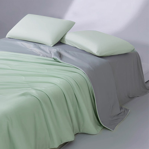 2025 personnalisé léger été refroidissement couette 100% Polyester Double face refroidissement jeter couverture pour dormeurs chauds - Product Image 3