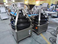KAINO Machine électrique/sous vide à diviser la pâte pour les boulangeries Farine automatique continue Sucre Ingrédients de fruits pour le blé