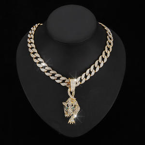 Liontin kepala banteng Hip Hop, aksesori jalanan kalung rantai Kuba berlian imitasi berkilau lapis emas Aloi - Product Image 3