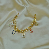 Bracelet tendance de style européen et américain, émaillé et serti de diamants, personnalisable avec des lettres, bijoux pour cadeau d'anniversaire